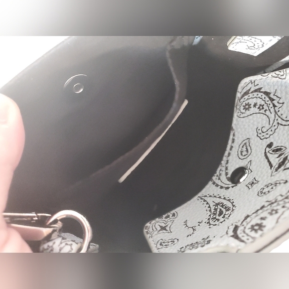 Brandon Blackwood Kuei Mini Bag Blue Paisley Leather Crossbody - Picture 12 of 16